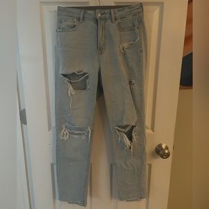 American Eagle Ripped Mom Jeans